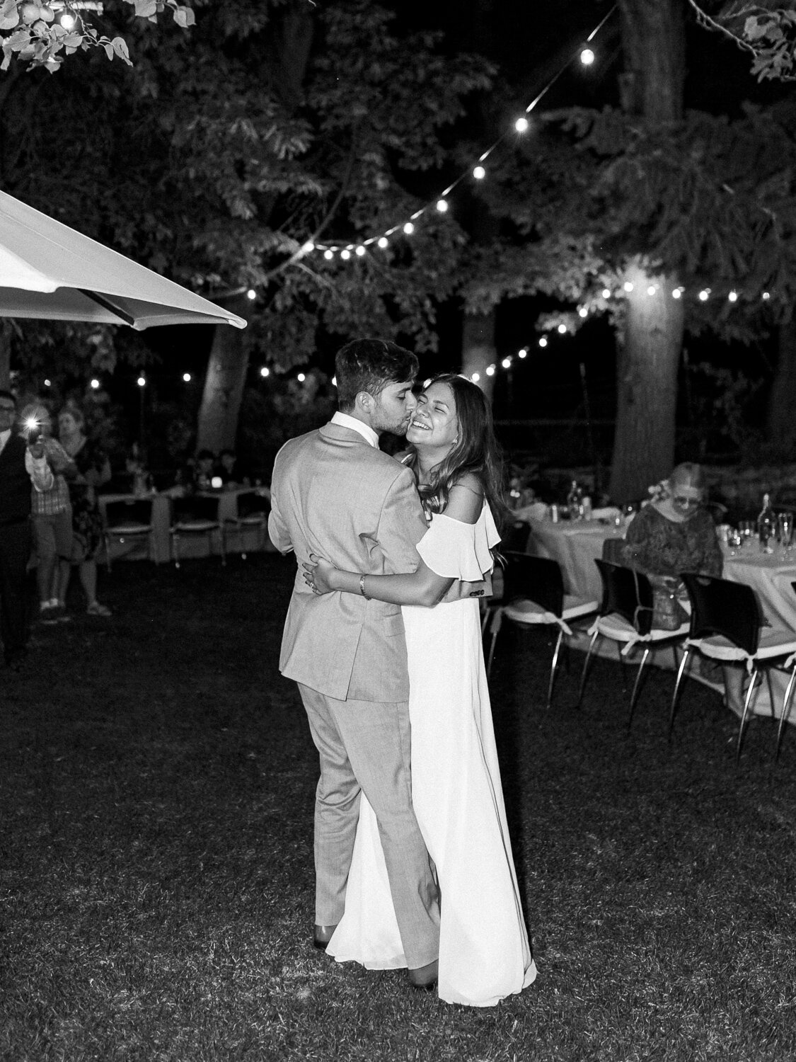 bride-and-groom-first-dance