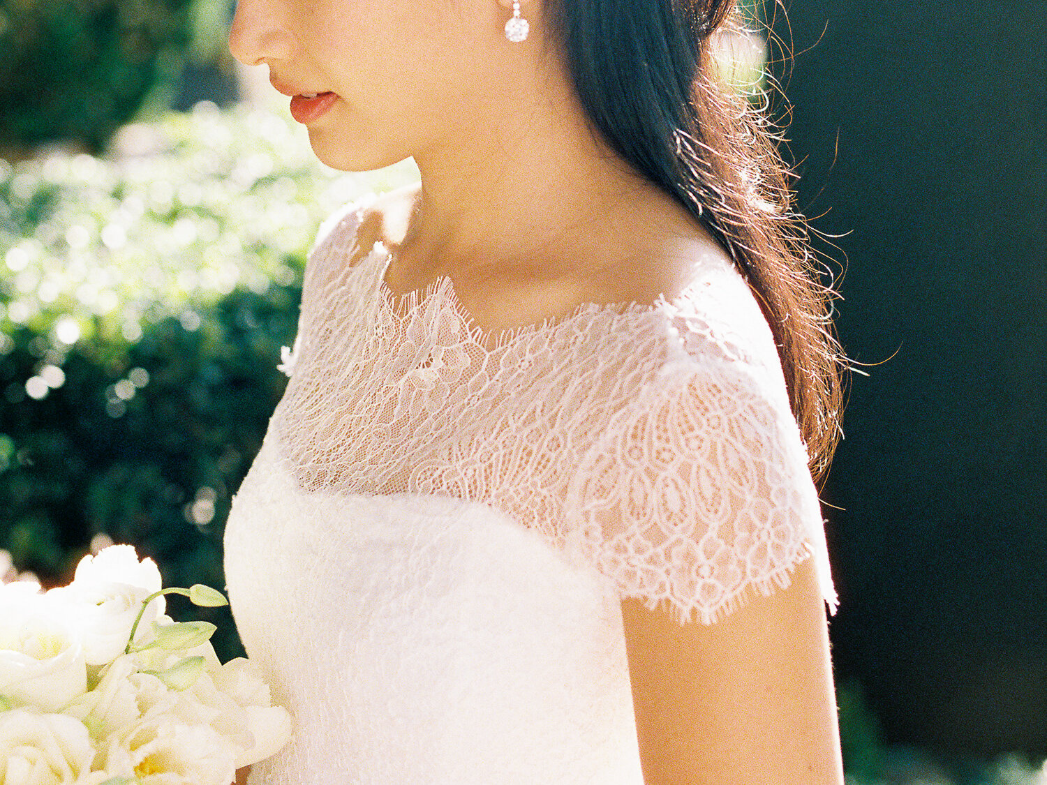 wedding-dress-detail